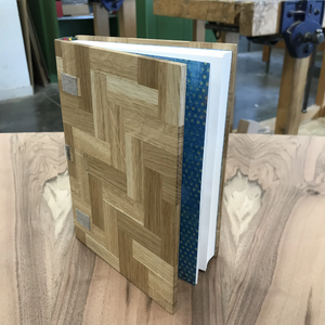 R:Livre cover bois 01.jpg