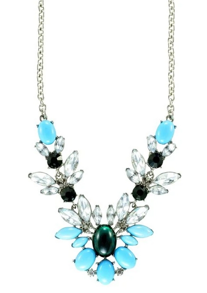 Fichier:Collier Millesfleurs des Ailes de Pluie.jpeg